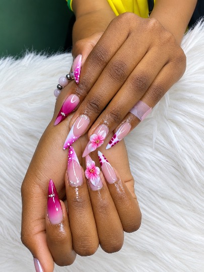 Rubber gel stickons by Vee’s nail & lash bar in Kitwe