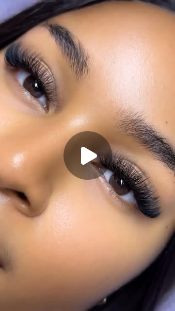 Classic lash extensions